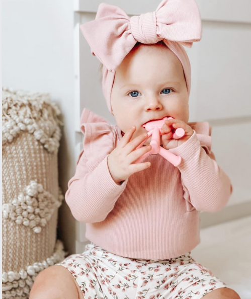 Choosing the Right Toothpaste for Your Child: A Guide to Healthy Oral Care